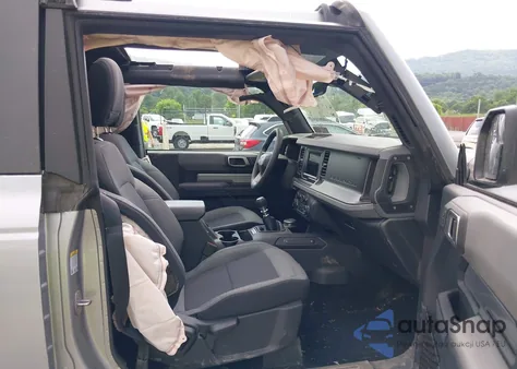 2023 Ford Bronco z USA, uszkodzony, nr VIN 1FMDE5AH7PLB26087